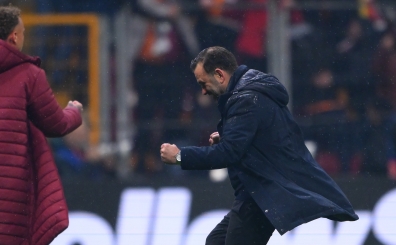 Okan Buruk: 'Devler Ligi'nde her tak�m�n final �ans� var'