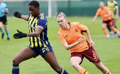 Fenerbah�e Arsavev, Trabzon'da uzatmalarda puan� kurtard�!