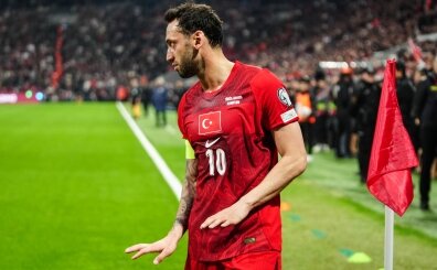 Hakan �alhano�lu'ndan rekor!