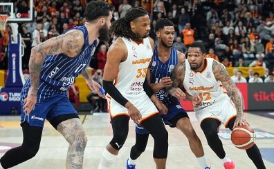 Anadolu Efes kritik ma�ta G.Saray MCT Technic'i yendi