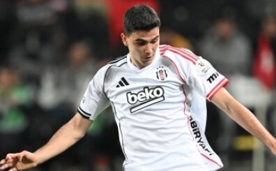Yasin �zcan: ''Bunun sebebi kesinlike oynam�yor olmam''
