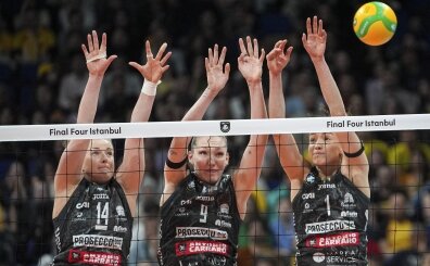 CEV Kad�nlar �ampiyonlar Ligi'nde 3.'l�k ma�� oynand�