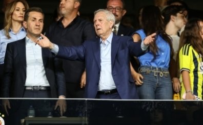 Fenerbah�e Ba�kan� Aziz Y�ld�r�m'dan fla� transfer mesaj�!