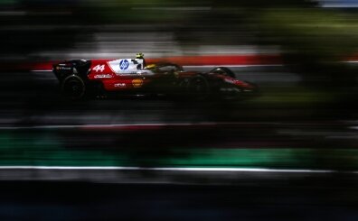 Sir Lewis Hamilton, İspanya'da kazandı ve büyük hasret bitti