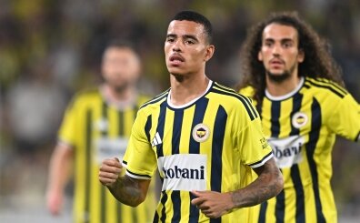 Mason Greenwood ilk kez Fenerbah�e formas� giydi