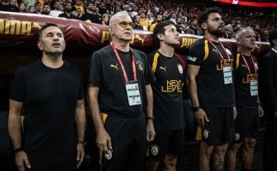 Okan Buruk: 'Puan durumuna bak�nca g��leniyorum'
