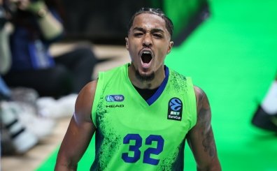 TOFAŞ Basketbol Takımı, Polonya'dan galibiyetle döndü