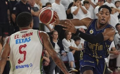 F.Bahçe Tarfin, deplasmanda Karşıyaka Basketbol'u devirdi