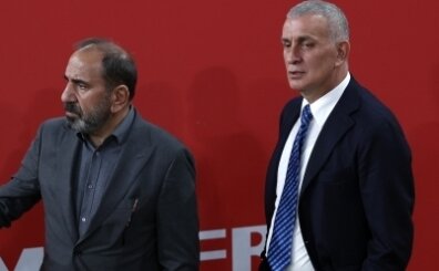 Mecnun Otyakmaz: 'Serdal Adal� ve Metin �zt�rk s�k��t�rd�'