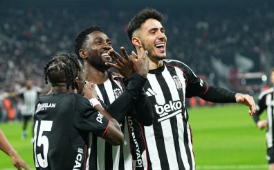 Beşiktaş'ta Emirhan sakatlandı