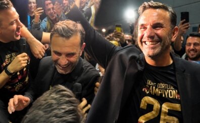 RAMS Park'ta Okan Buruk tezah�ratlar�; stat ��k��� co�ku