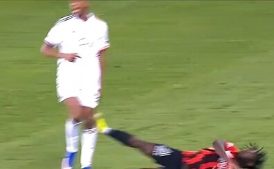 Ankara'da VAR ve kırmızı!