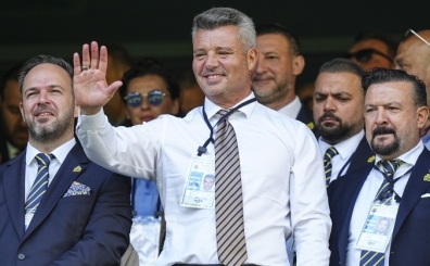 Fenerbah�e'de yeni g�ndem: Rekor gelir ve transferler!