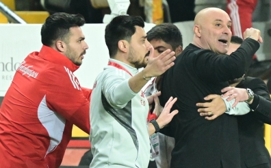 Antalyaspor Yardımcı Antrenör Ender Örenç: '3 puanı hak ettik'