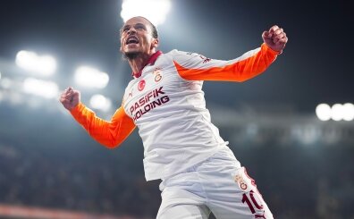 Galatasaray'da Sane'ye destek