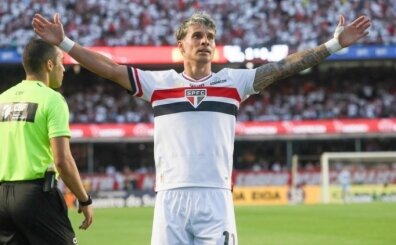 Be�ikta�'�n eski a�k� depre�ti!