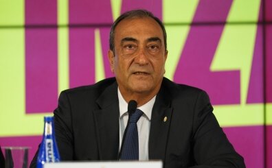 G.Saray'da de�i�im: Mehmet Cibara yeni da��l�m� a��klad�