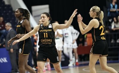 Galatasaray Kadın Basket, Emlak Konut'u yenerek finale yükseldi!