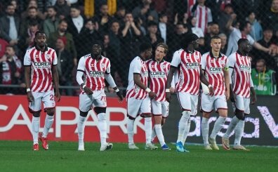 Drongelen: '�zel bir ma�t�'