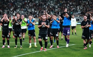Beşiktaş'tan Avrupa'da tarihi dalya! 100. zafer Çekya'da geldi