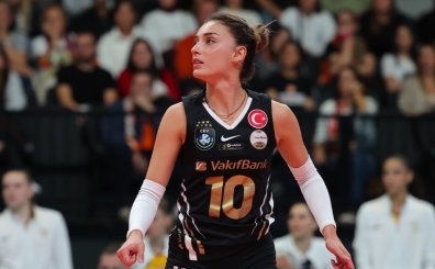 VakıfBank'ta Eylül Akarçeşme Yatgın'ın ön çapraz bağı koptu
