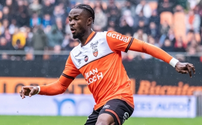 Trabzonspor'a sol bek; Yongwa