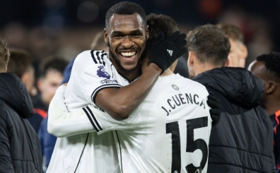 Be�ikta� savunmas�na kule!