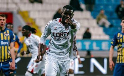 Galatasaray forması için özür!