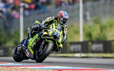 MotoGP Hollanda�da tarihi zafer: Toprak devam edemedi!