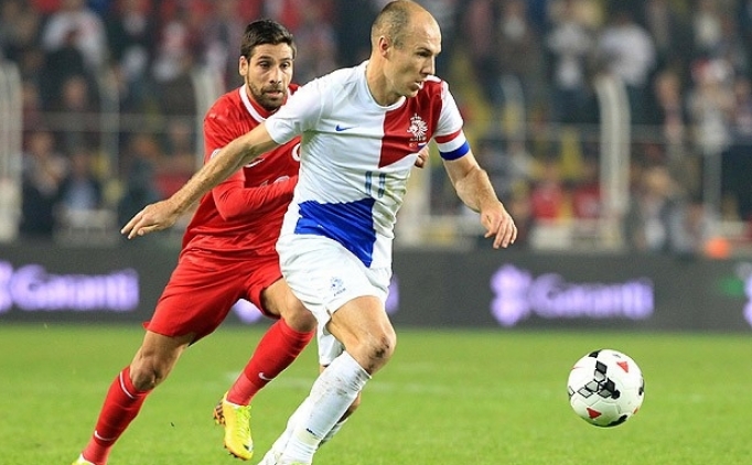Olcay ahan & Arjen Robben