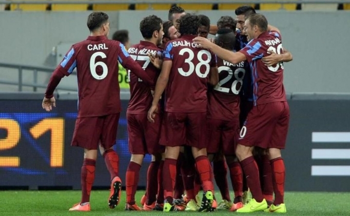 Trabzonsporlu oyuncular�n sevinci 