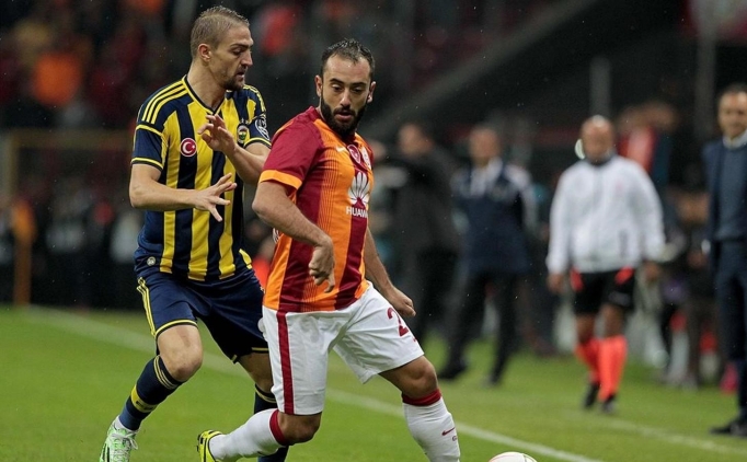 Caner Erkin ve Olcan Ad�n 