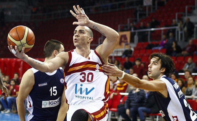 Galatasaray Liz Hospital kaptan� Carlos Arroyo