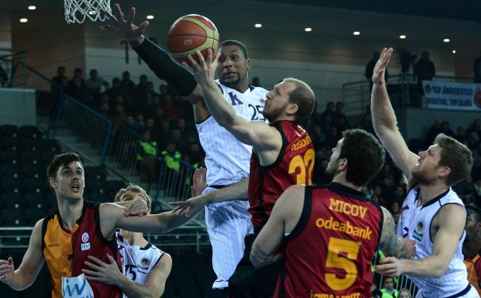 G.Saray, zorlu Ankara deplasman�nda galip!