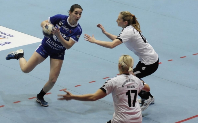 Muratpa�a kazanmas�n� bildi