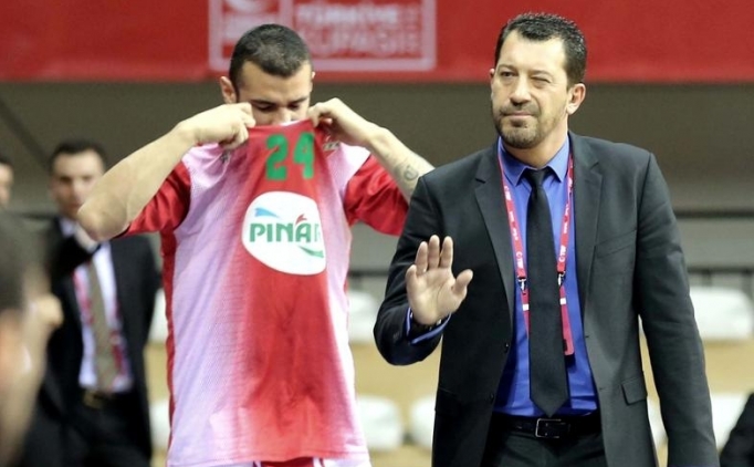 Ufuk Sar�ca / Kar��yaka Ba�antren�r� 