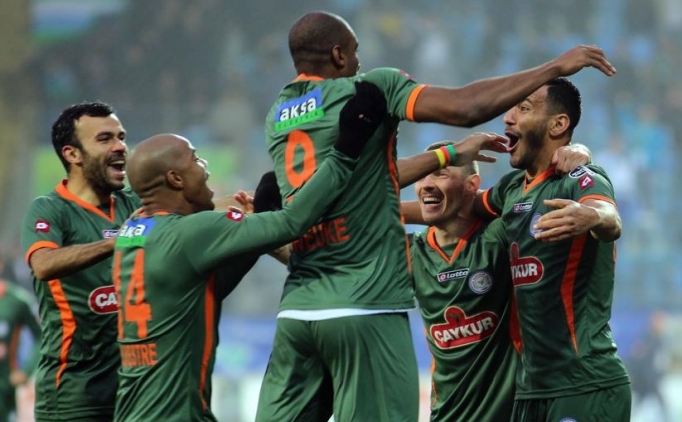 'Karaman'�n oyunu' Sergen'i 4 dakikada devirdi!