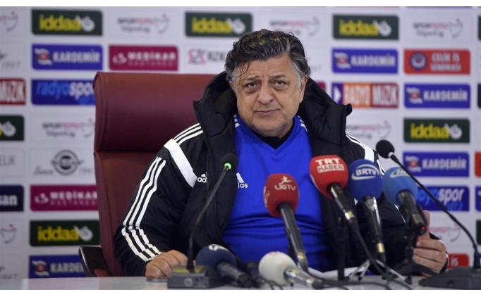 Y�lmaz Vural / Karab�kspor Teknik Direkt�r� 