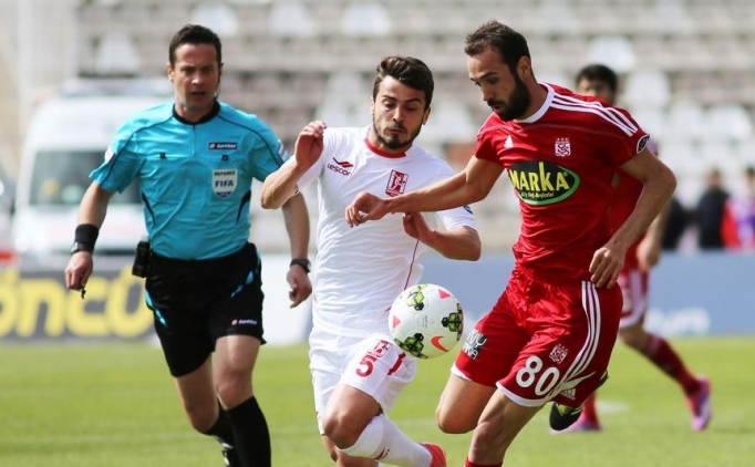 Bu sonucun ard�ndan Medicana Sivasspor puan�n� 47'ye y�kseltti.