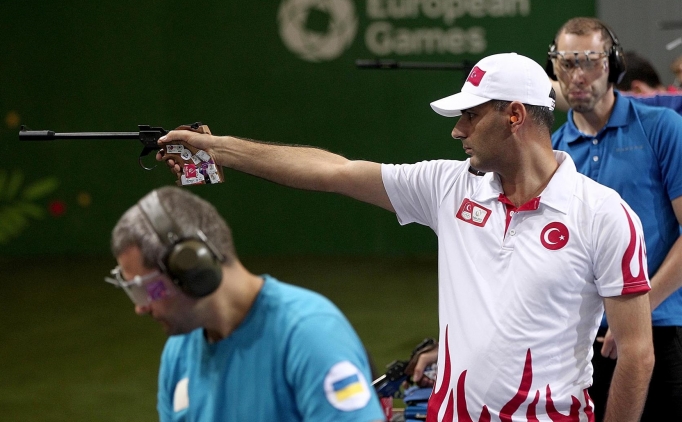 Milli at�c� Abdullah �mer Alimo�lu