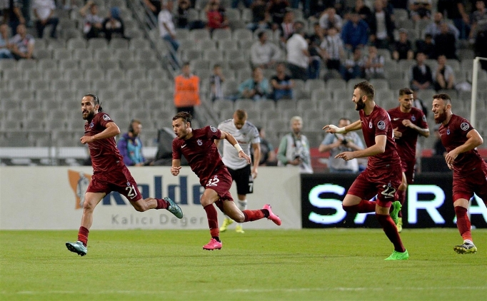 Erkan Zengin'in gol sevinci 