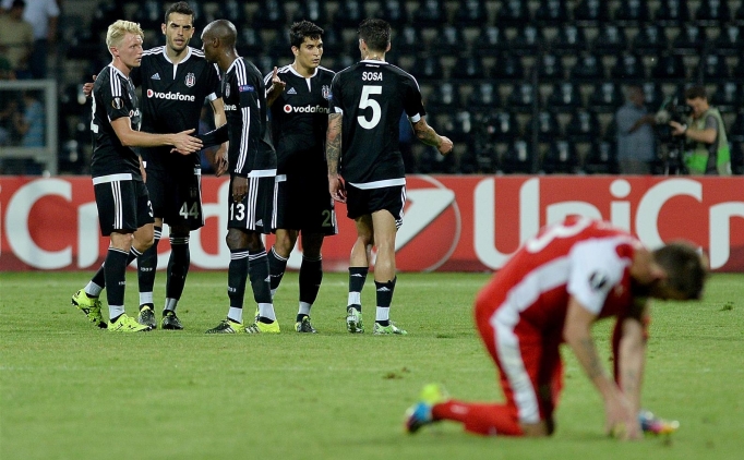 Arnavutlar'a kar�� %100 zafer!