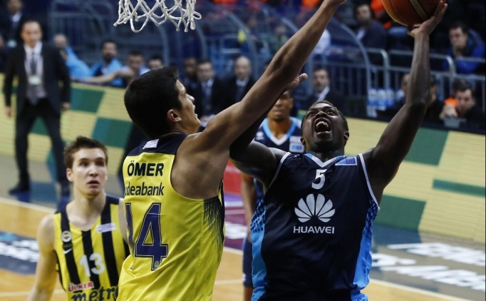 T�rk Telekom zorlad�, F.Bah�e hata yapmad�!