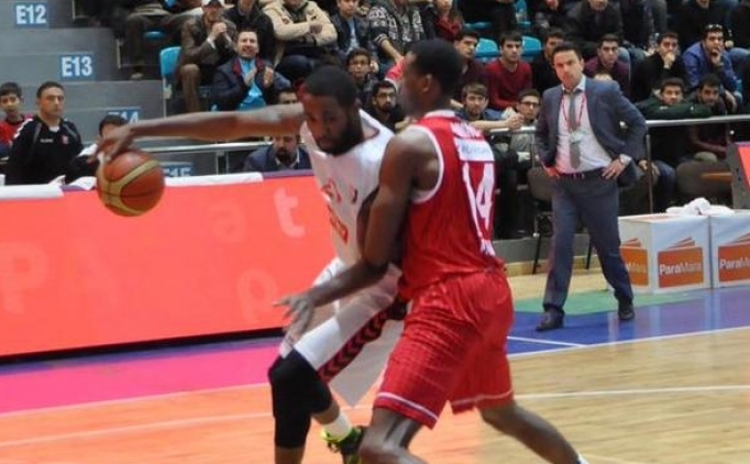 U�ak Sportif - R�nesans TED Ankara Kolejliler