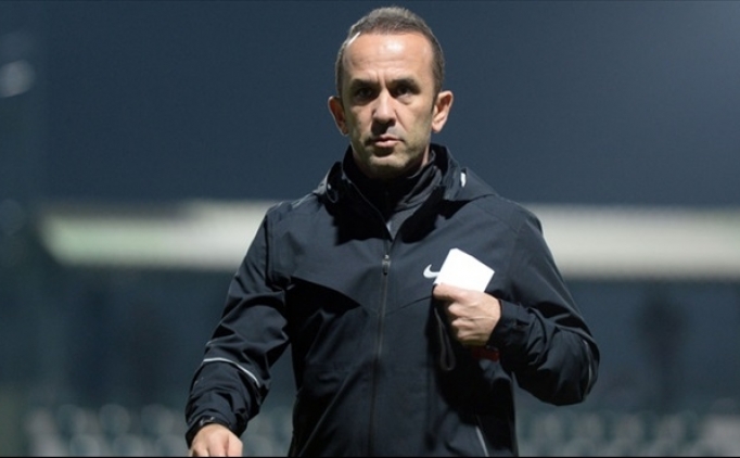 S�per Lig'de bir istifa daha!