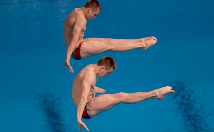 Bak� 2015 1. Avrupa Oyunlar�'nda Rus sporcular Ilia Molchanov ve Nikita Nikolaev, erkekler 3 metre a