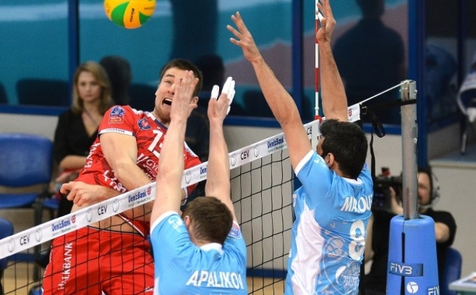 Halkbank, Kazan'da kay�p!