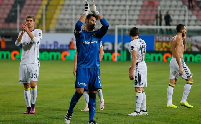 Volkan Demirel'den �ok eden milli tak�m s�zleri