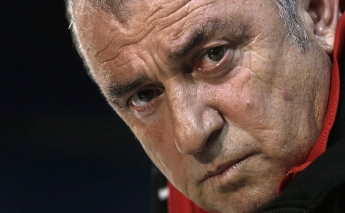 Fatih Terim �ngiltere ma�� �ncesi bir bas�n toplant�s� d�zenledi