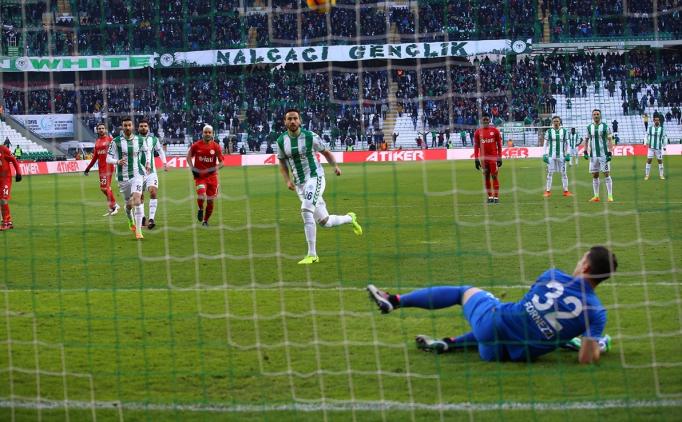 Konyaspor, 9 ki�ilik Antalyaspor'u yenemedi! 